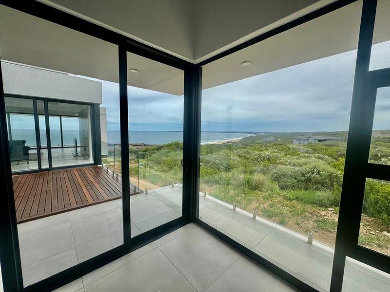 4 Bedroom Property for Sale in Moquini Coastal Estate Western Cape